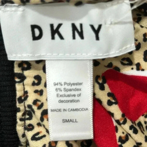 DKNY Animal Print Two Piece Pajamas Set - Size S - Picture 9 of 11